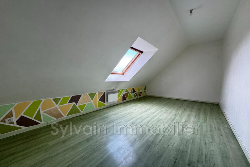 Maison - 97 m² - 5 pièces