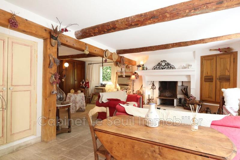 Mas - 250 m² - 9 pièces