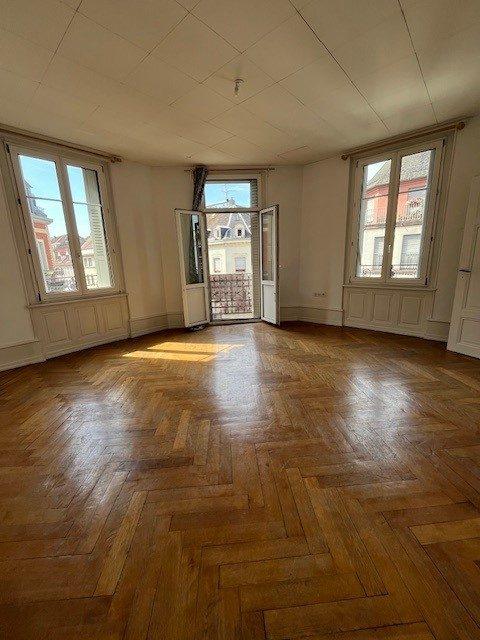 Appartement - 87 m² - 3 pièces