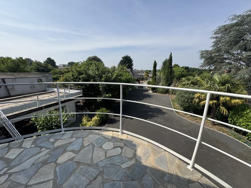 Villa - 164 m² - 5 pièces