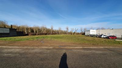 Terrain - 1 100 m²