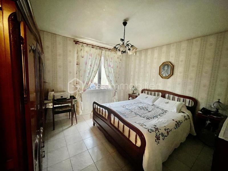 Maison - 123 m² - 7 pièces