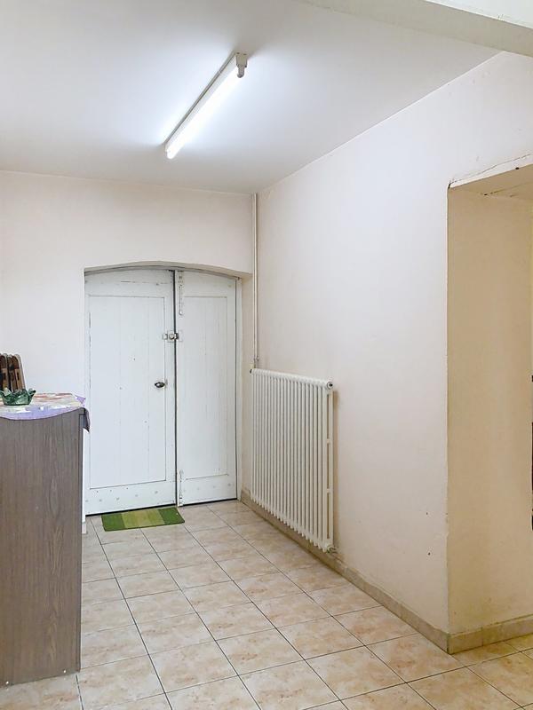 Maison - 300 m² - 12 pièces