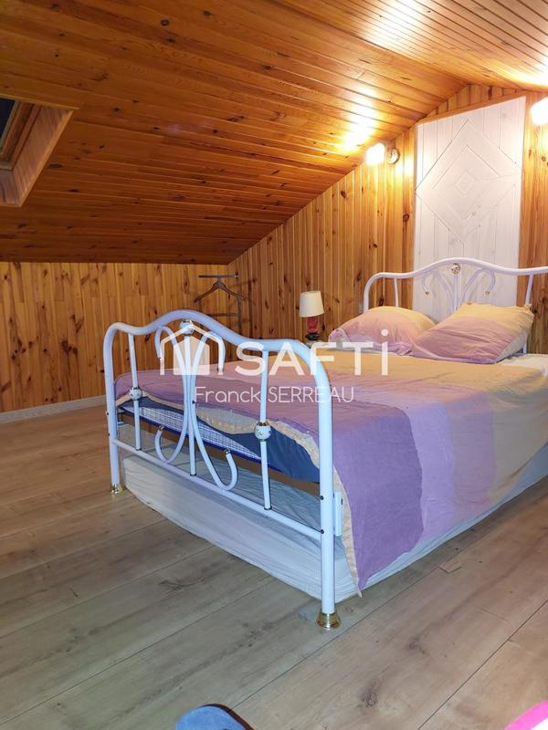 Maison - 200 m² - 7 pièces