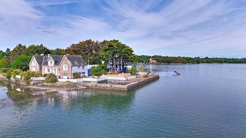 Villa - 186 m² - 9 pièces