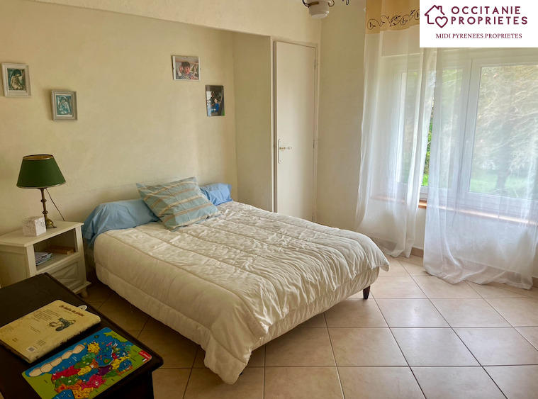 Corps de ferme - 343 m² - 10 pièces