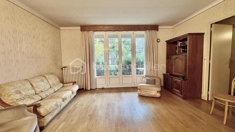 Maison traditionnelle - 93 m² - 5 pièces