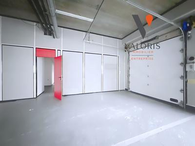 Local d'activités - 431 m²