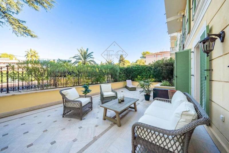 Appartement - 110 m² - 3 pièces