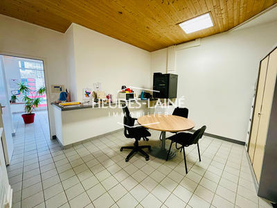 Local d'activités - 93 m²