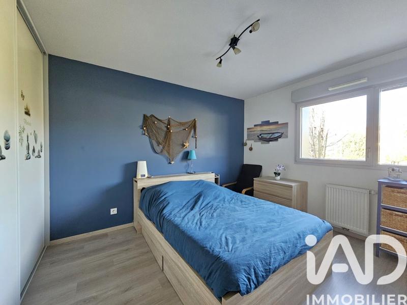 Appartement - 80 m² - 4 pièces