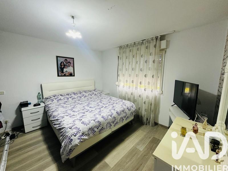 Maison - 320 m² - 10 pièces