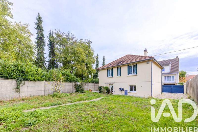 Maison - 90 m² - 6 pièces