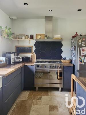 Maison - 96 m² - 3 pièces