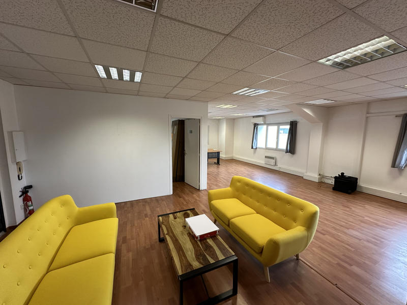 Local commercial - 88 m²