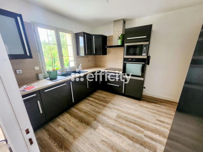 Maison - 100 m² - 5 pièces