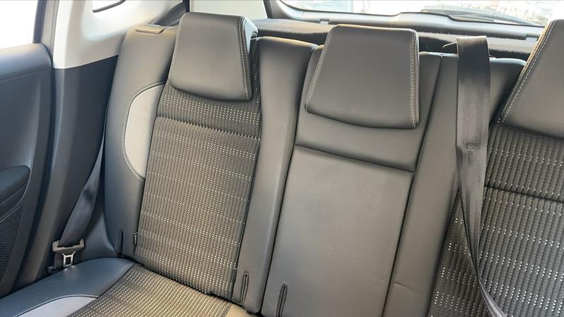 Peugeot 2008 1.2 PureTech 110 Allure