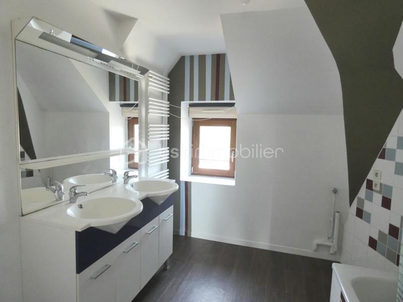 Appartement - 81 m² - 3 pièces