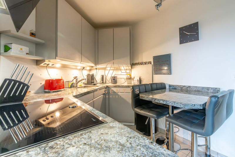 Appartement - 122 m² - 5 pièces