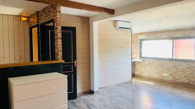 Local commercial - 145 m²