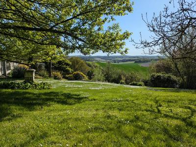 Maison - 170 m² - 8 pièces