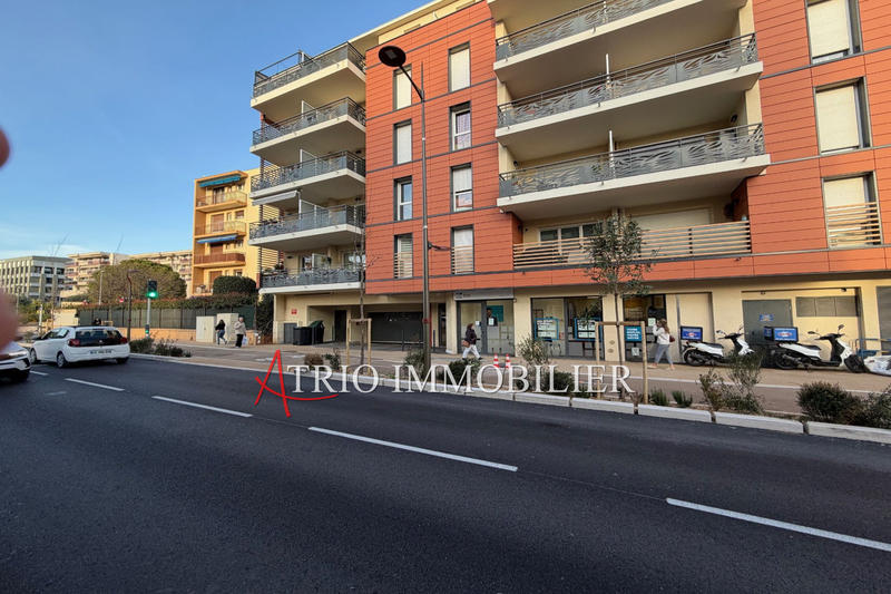 Parking / Garage - 28 m²