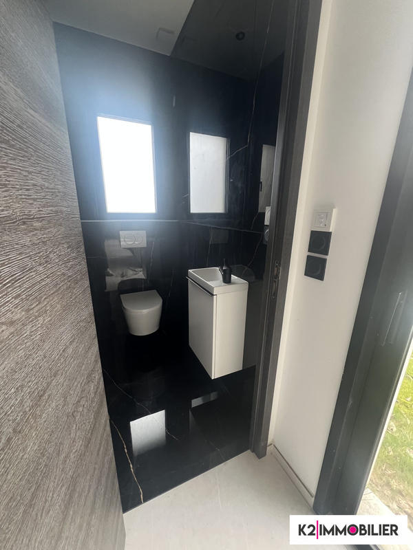 Villa - 130 m² - 5 pièces