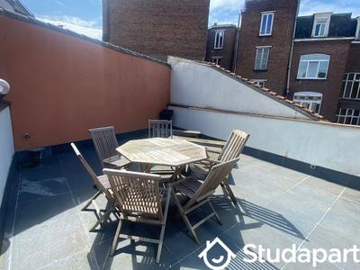 Chambre - 13 m² - 1 pièce