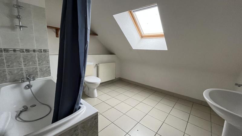 Maison - 168 m² - 8 pièces