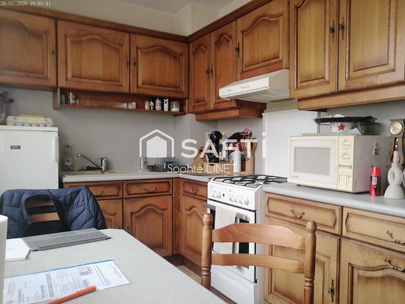 Maison - 92 m² - 6 pièces