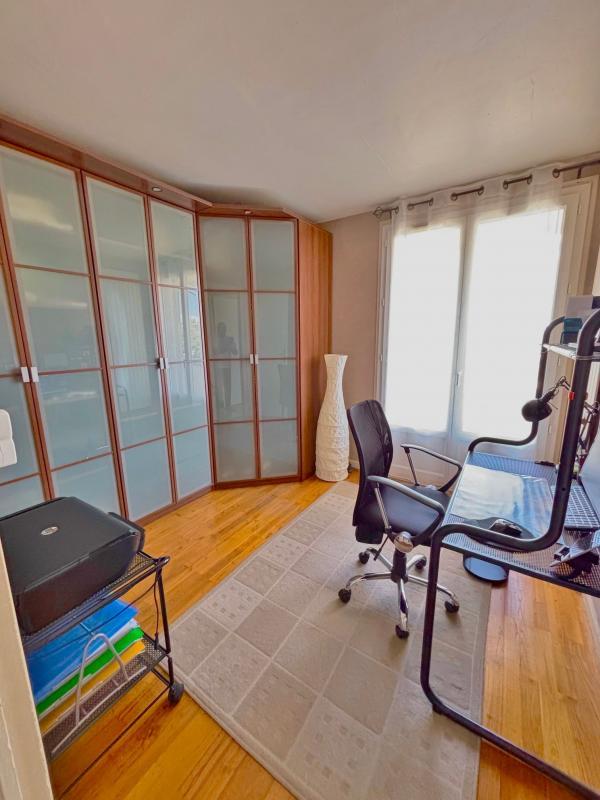 Appartement - 82 m² - 5 pièces