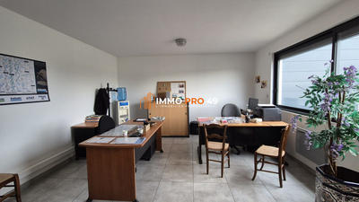 Local d'activités - 150 m²