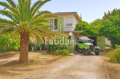 Maison - 117 m² - 7 pièces