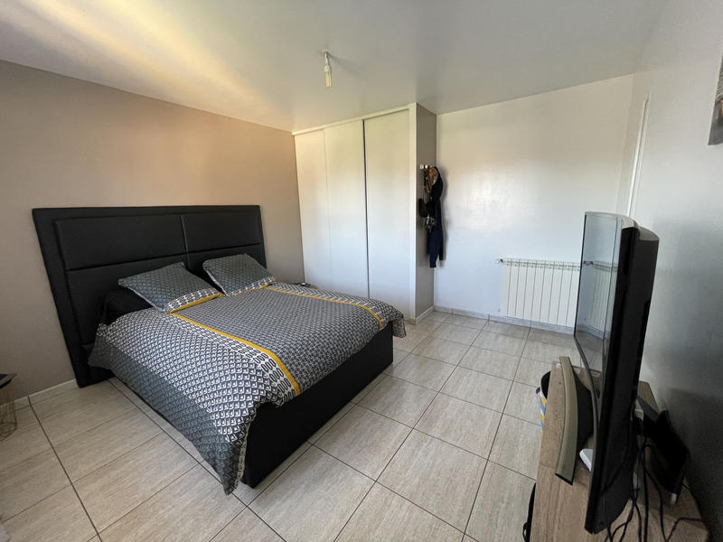 Maison - 187 m² - 7 pièces