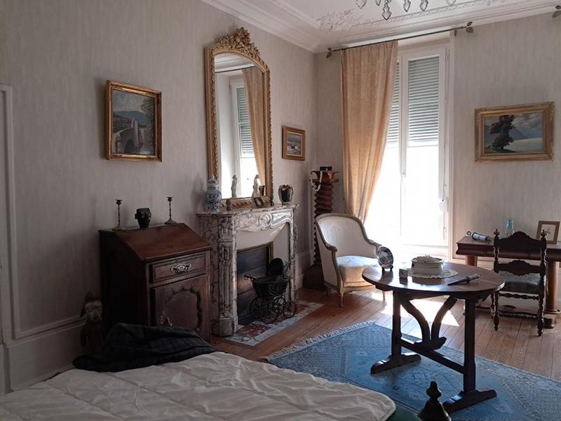 Appartement - 143 m² - 5 pièces