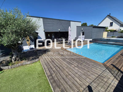 Maison - 131 m² - 6 pièces