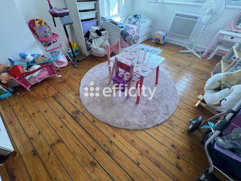 Maison - 73 m² - 6 pièces