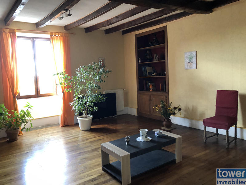 Maison - 228 m² - 6 pièces