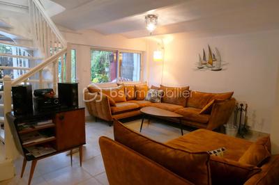 Maison de ville - 140 m² - 5 pièces