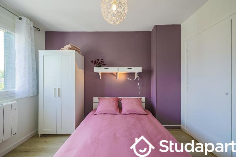 Chambre - 12 m² - 1 pièce