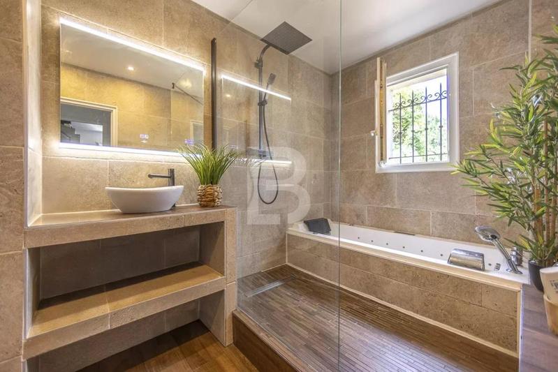 Villa - 149 m² - 4 pièces