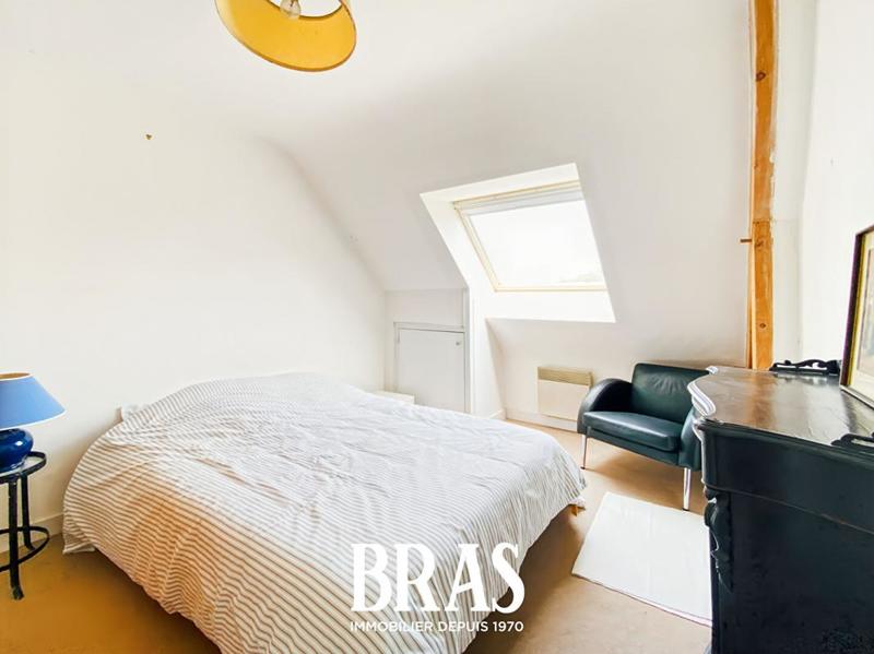 Maison - 139 m² - 8 pièces