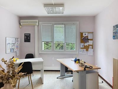 Bureau - 175 m² - 8 pièces