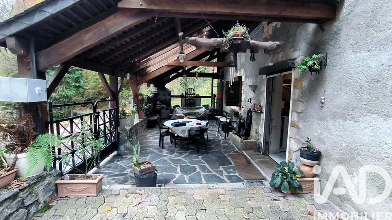 Maison - 102 m² - 5 pièces