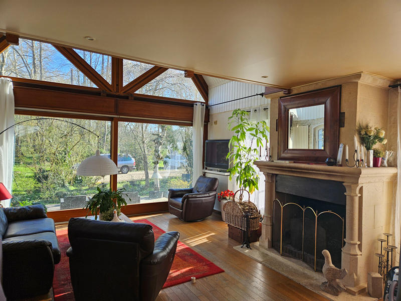 Maison - 200 m² - 7 pièces