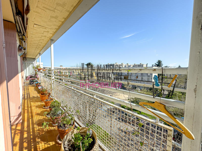 Appartement - 75 m² - 4 pièces