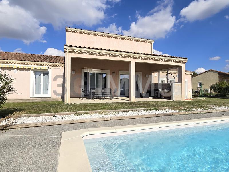 Villa - 152 m² - 6 pièces