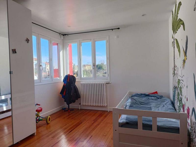 Maison - 90 m² - 3 pièces