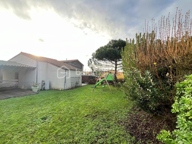 Maison en pierre - 172 m² - 6 pièces