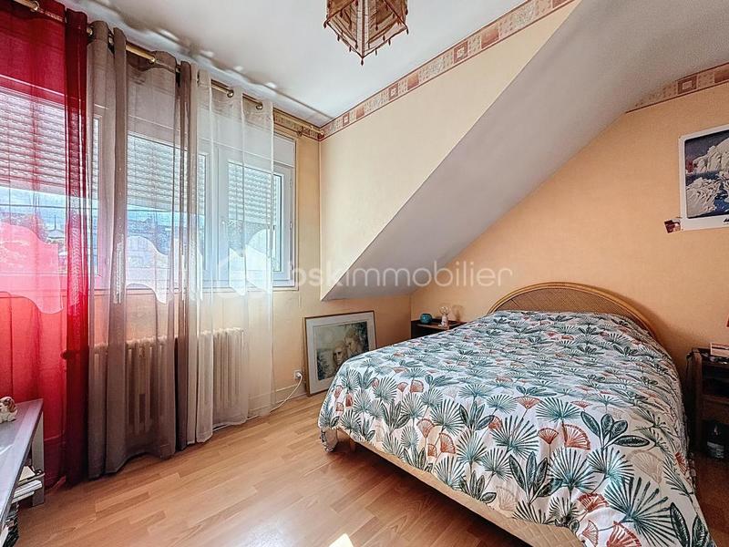 Maison - 112 m² - 6 pièces